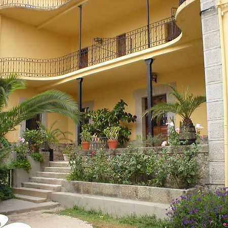 Hostal La Colonial Madrigal de la Vera Luaran gambar