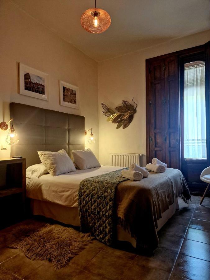 Hostal La Colonial Madrigal de la Vera Bilik gambar